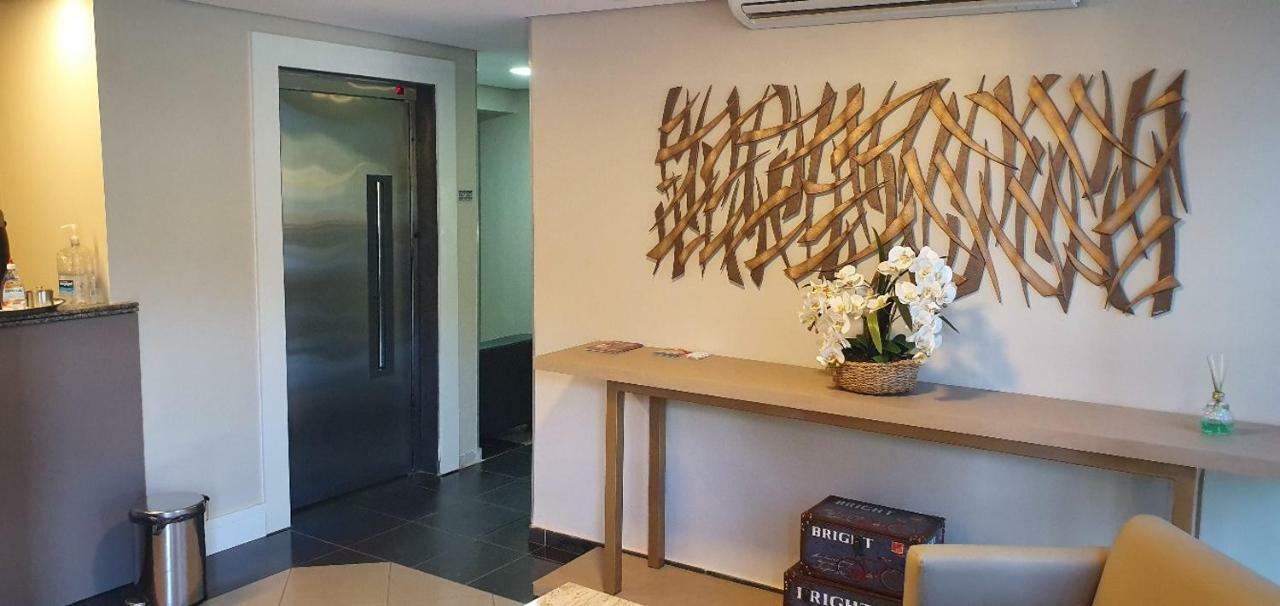 Ilhabela Park Hotel Núcleo Bandeirante エクステリア 写真