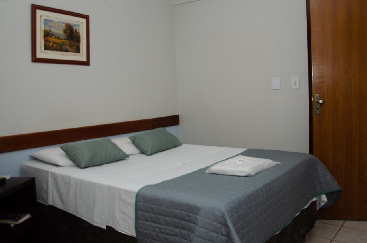 Ilhabela Park Hotel Núcleo Bandeirante エクステリア 写真