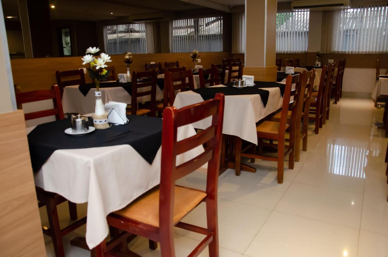 Ilhabela Park Hotel Núcleo Bandeirante エクステリア 写真